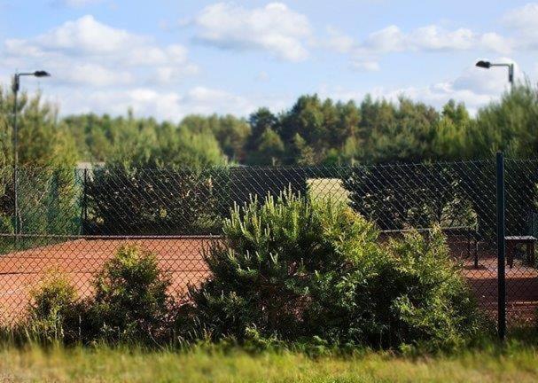 Domek Letniskowy Z Kortem Tenisowym Karwia Ostrowo Ostrowo  Exterior photo
